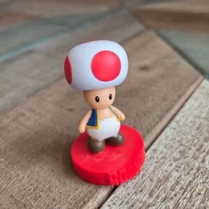 Nintendo Super Mario Chess Collectors Piece Figure Toad Rook Cake Top